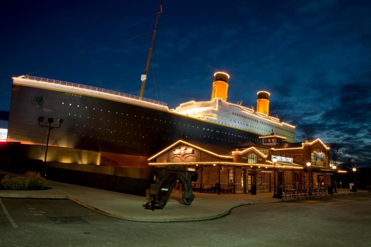 Key Lime Pie, Hot Tub,Wifi, 1089 Free Tickets Each Paid Day, Dollywood And More Gatlinburg Ngoại thất bức ảnh