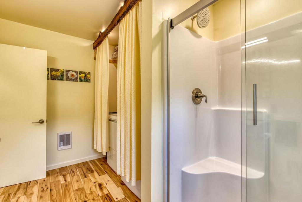 Key Lime Pie, Hot Tub,Wifi, 1089 Free Tickets Each Paid Day, Dollywood And More Gatlinburg Ngoại thất bức ảnh