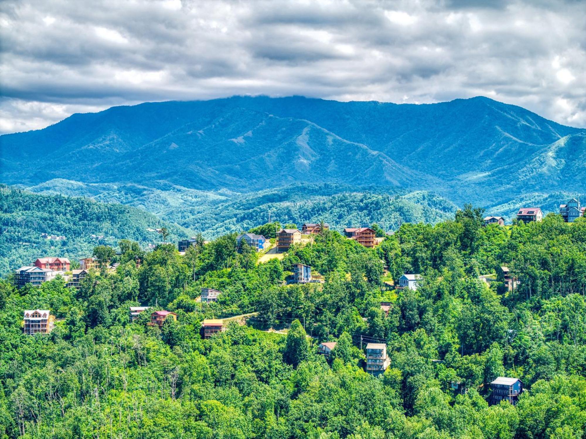 Key Lime Pie, Hot Tub,Wifi, 1089 Free Tickets Each Paid Day, Dollywood And More Gatlinburg Ngoại thất bức ảnh